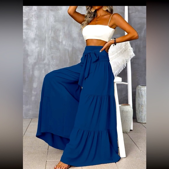 SHEIN Pants - NWOT gorgeous flowing high waisted pants! SOLD, sorry.